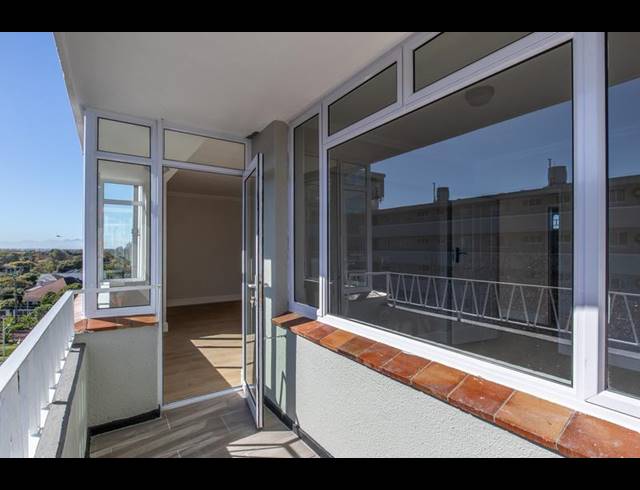 2 BEDROOM APARTMENT FOR SALE IN PLUMSTEAD